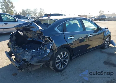 2017 Nissan Altima 2.5 Sv z USA, uszkodzony, nr VIN 1N4AL3AP2HC278200